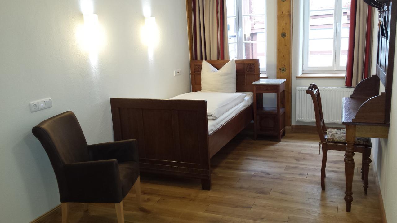 Fachwerk-Hotel Eisenbart Hannoversch Münden Buitenkant foto