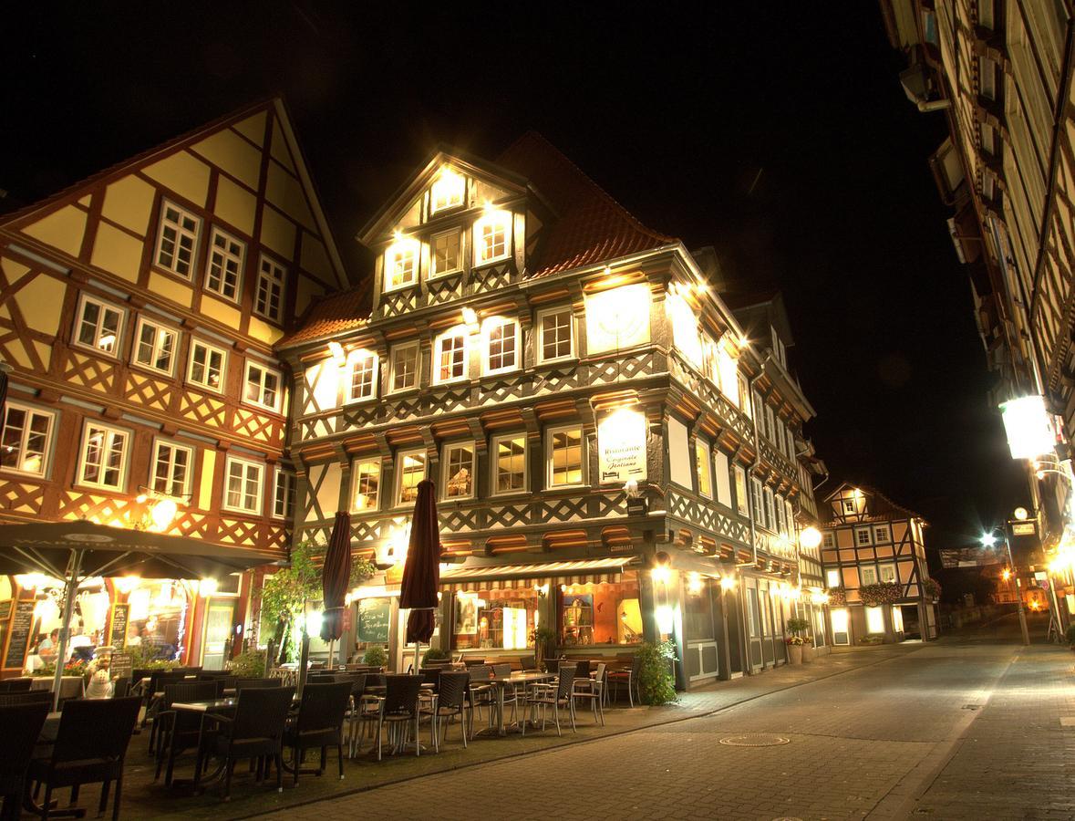 Fachwerk-Hotel Eisenbart Hannoversch Münden Buitenkant foto