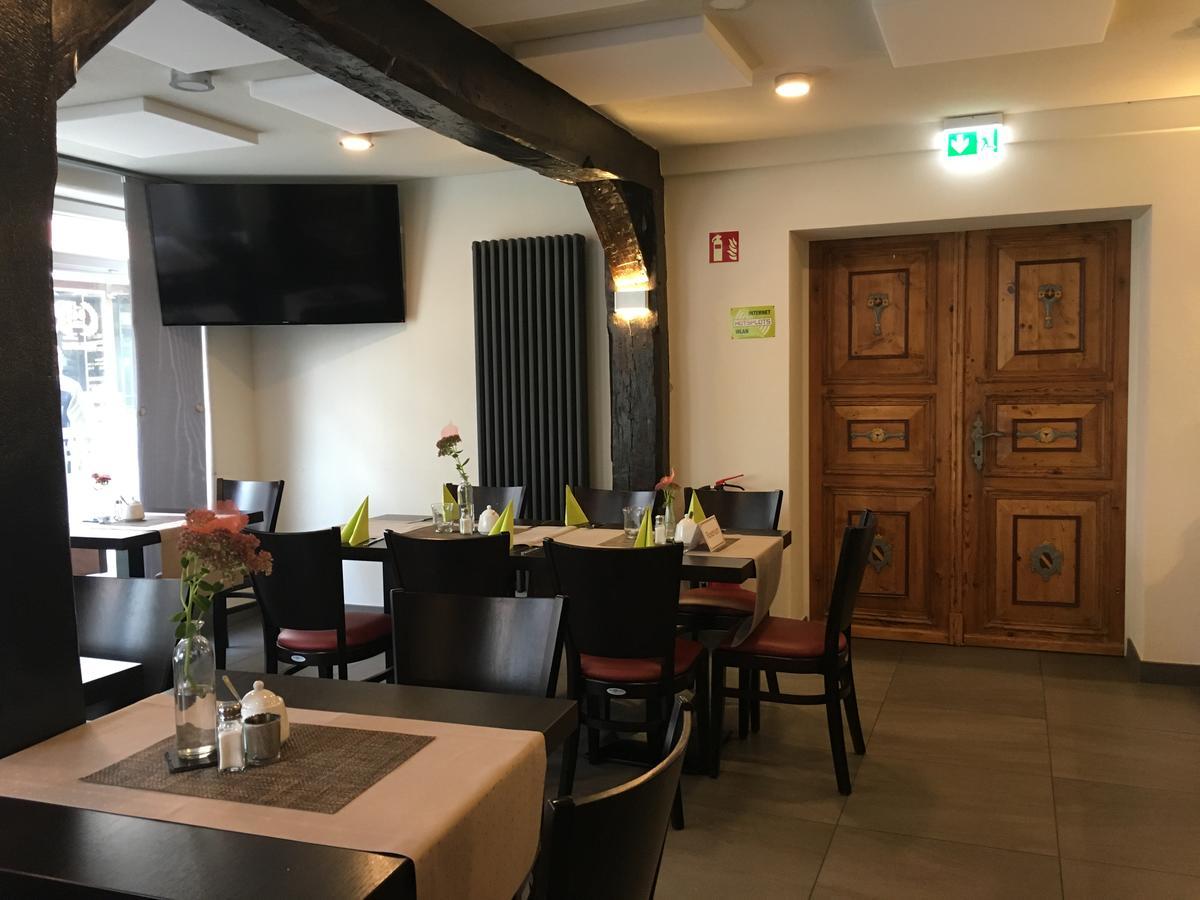Fachwerk-Hotel Eisenbart Hannoversch Münden Buitenkant foto