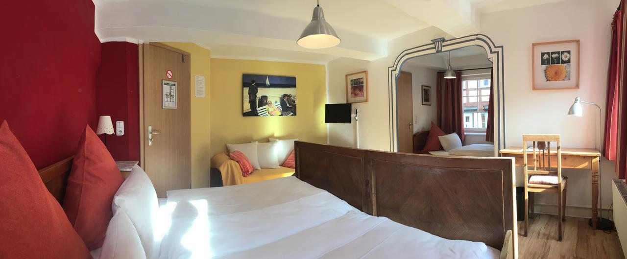Fachwerk-Hotel Eisenbart Hannoversch Münden Buitenkant foto