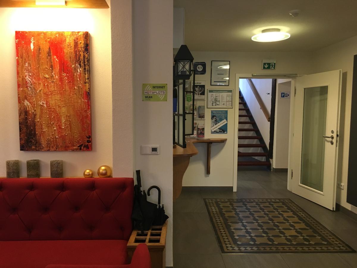 Fachwerk-Hotel Eisenbart Hannoversch Münden Buitenkant foto
