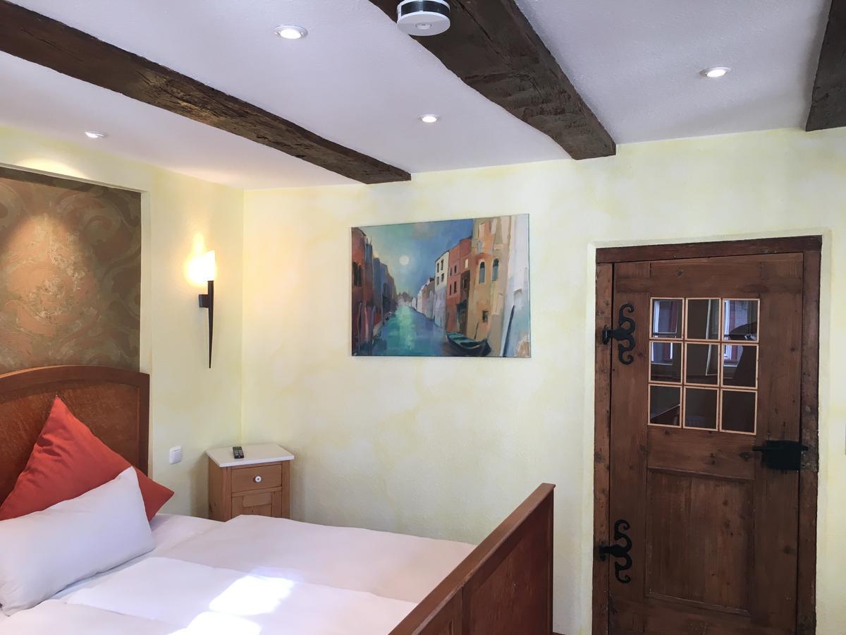 Fachwerk-Hotel Eisenbart Hannoversch Münden Buitenkant foto