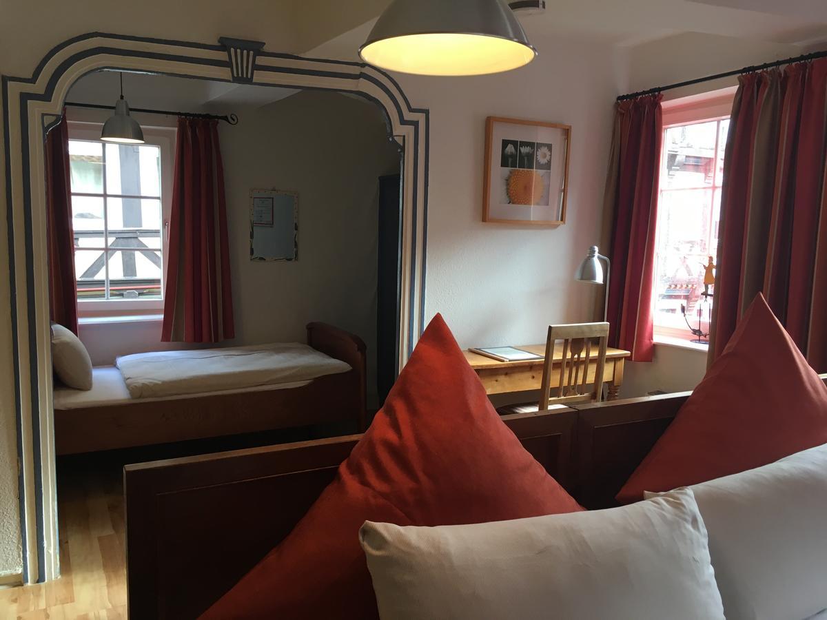 Fachwerk-Hotel Eisenbart Hannoversch Münden Buitenkant foto